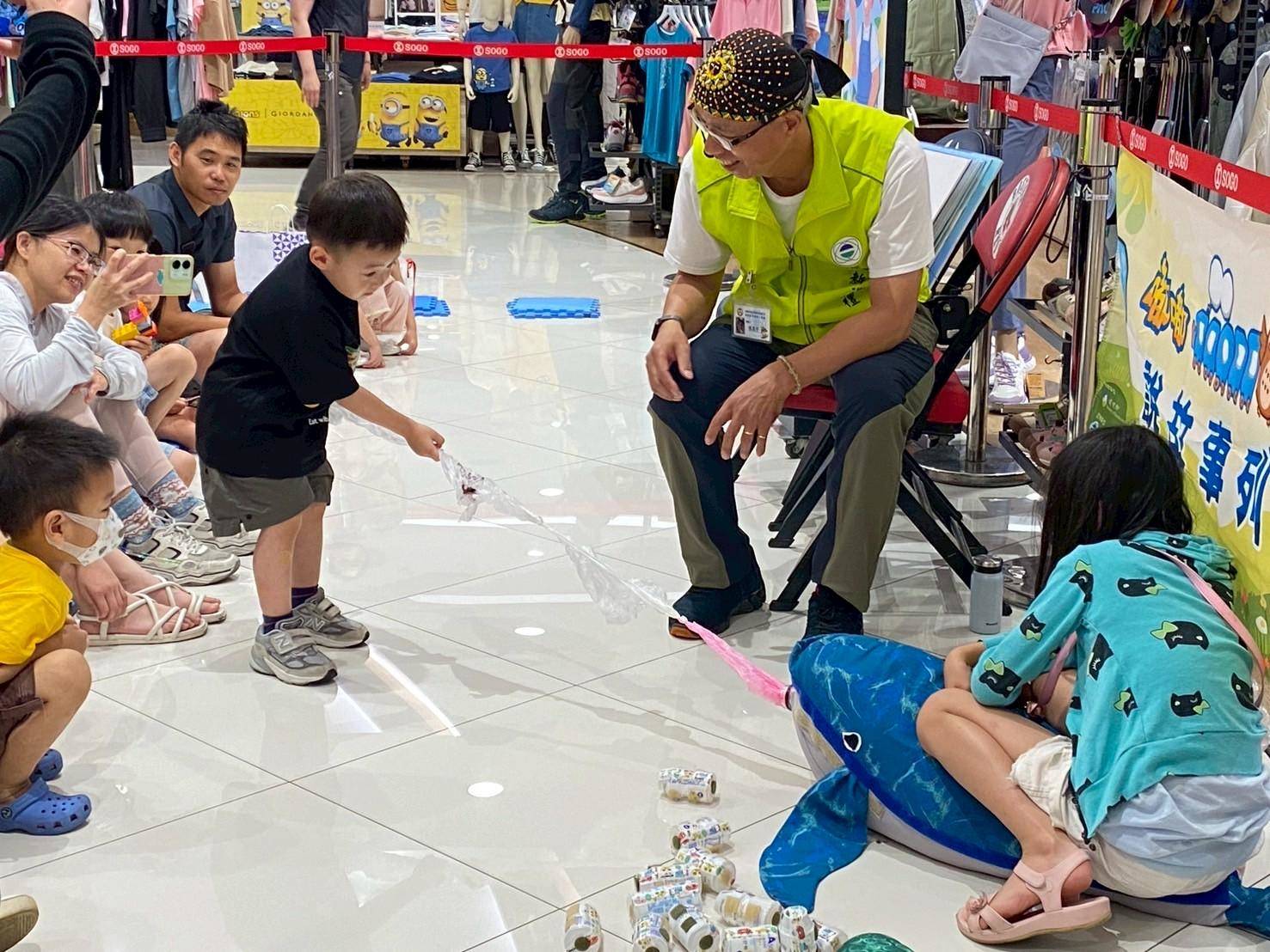 舞台劇《阿嬤辦桌》溫暖登場！親子共賞惜食故事　讓環保走進日常生活 (3).jpg